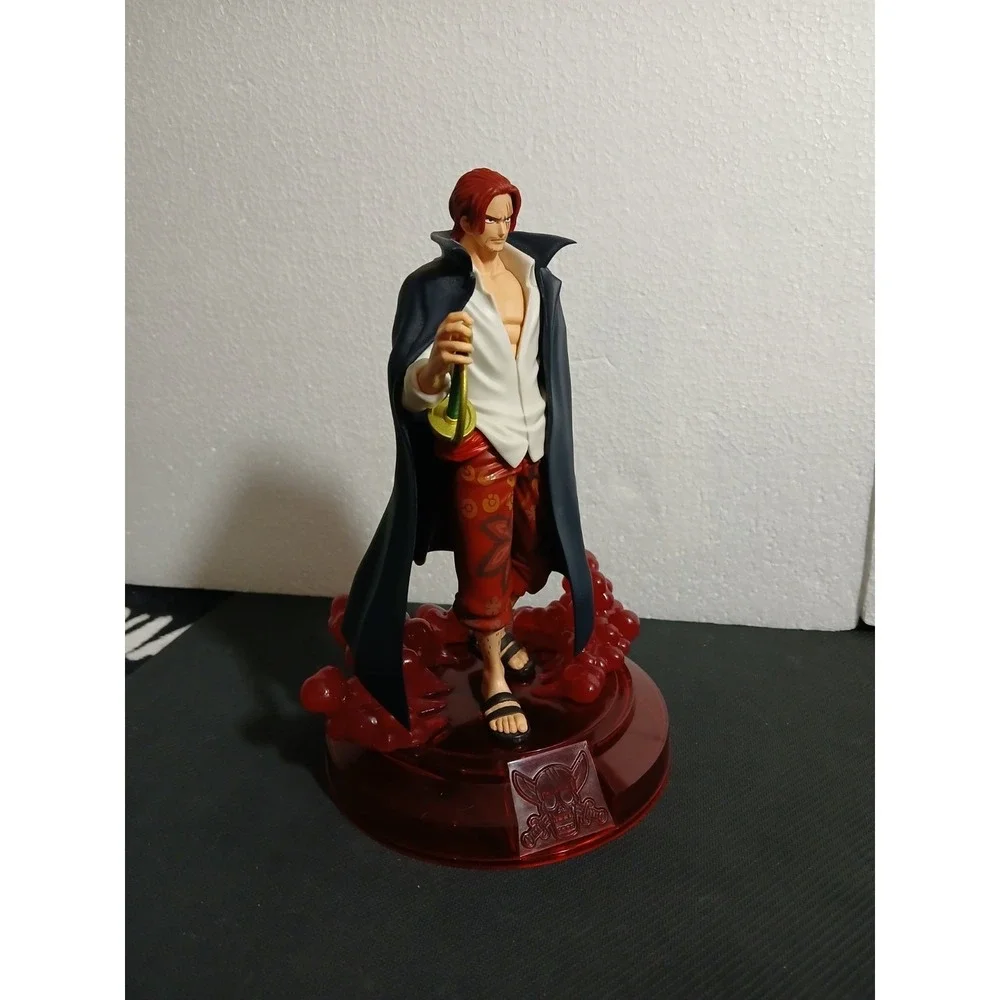 Shanks One Piece Anime Figure 7.75